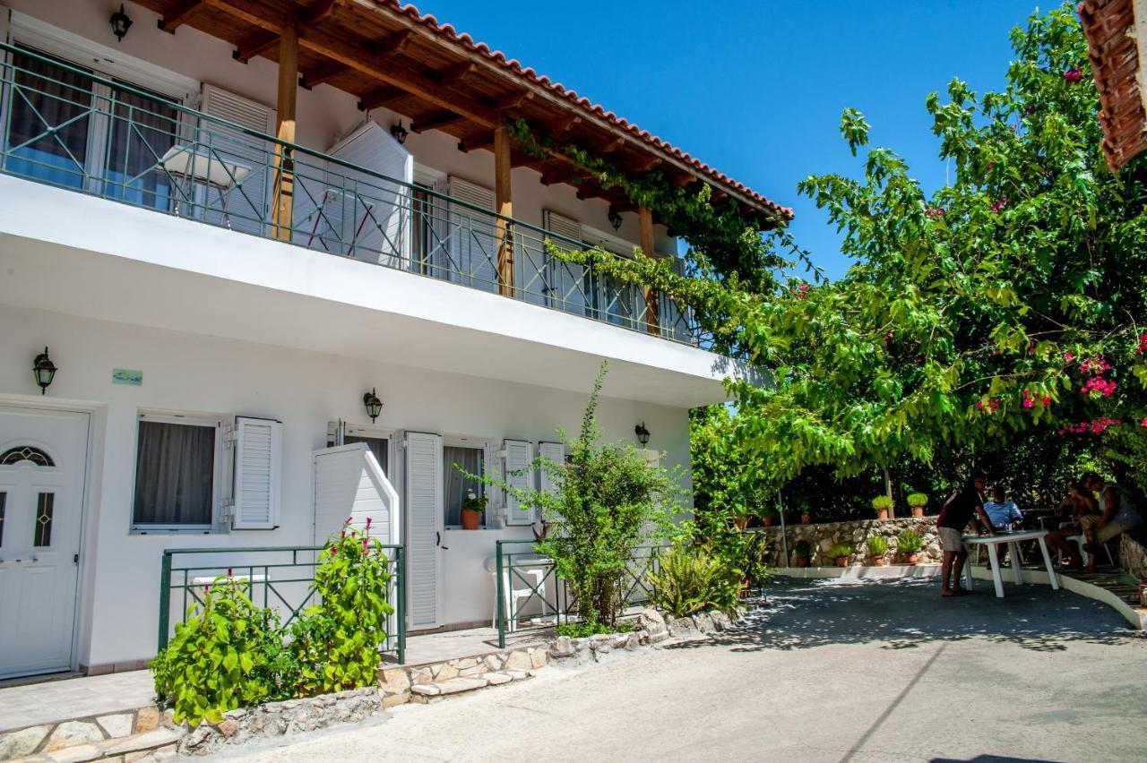 Thimios Rooms Keramiaí Exteriör bild