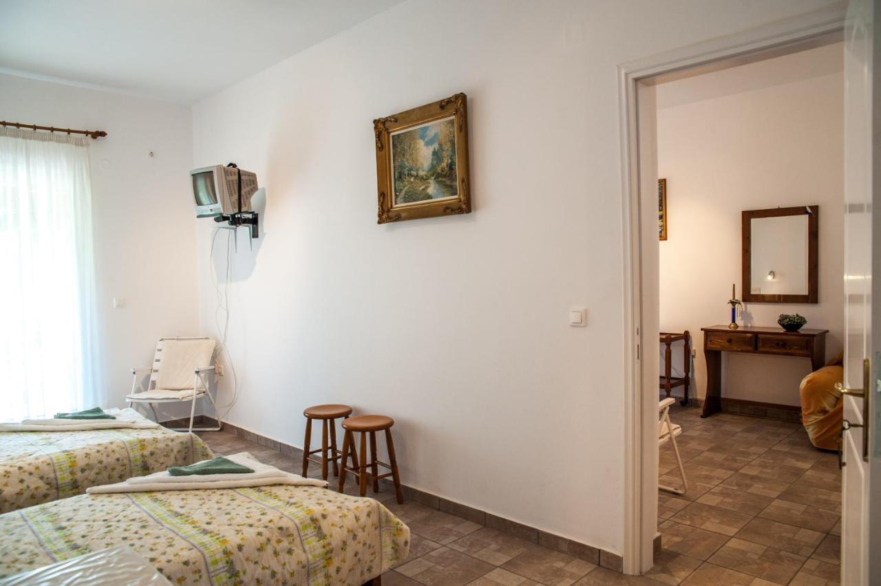 Thimios Rooms Keramiaí Exteriör bild