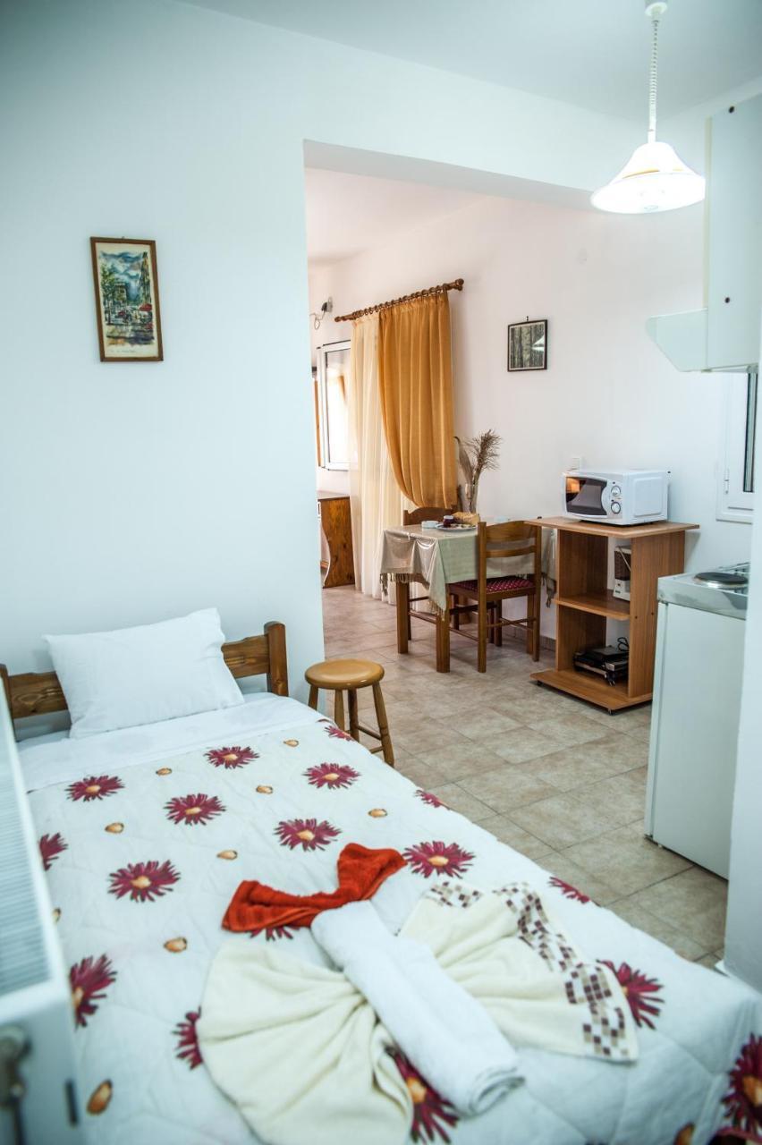 Thimios Rooms Keramiaí Exteriör bild