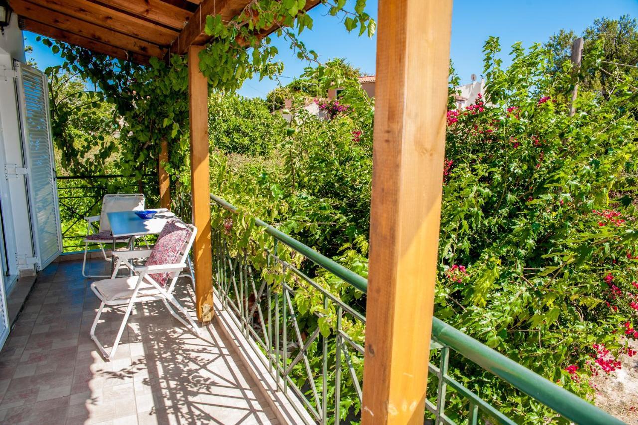 Thimios Rooms Keramiaí Exteriör bild