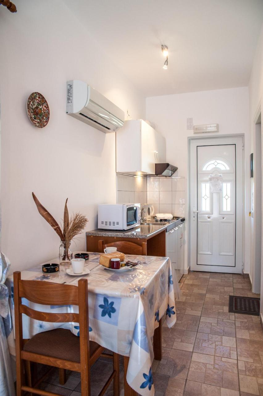 Thimios Rooms Keramiaí Exteriör bild